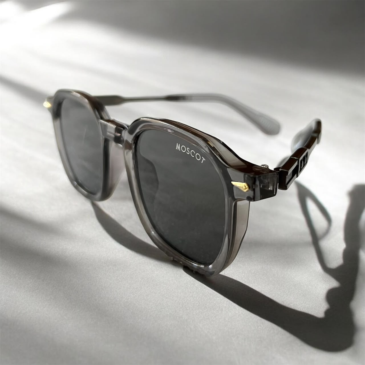 Lunettes de Soleil Moscot Monture Transparente