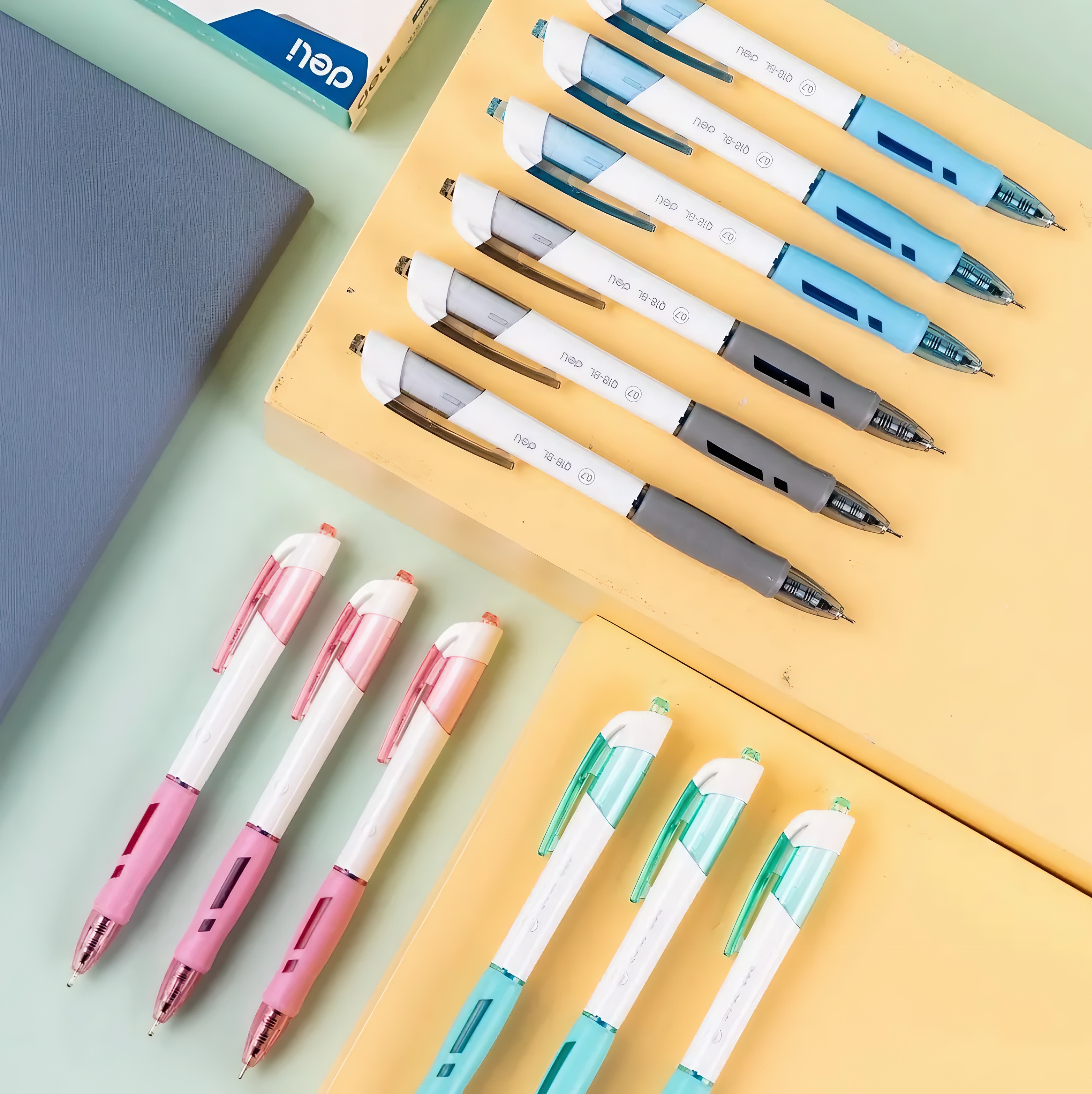 Stylo bleu Arris 0.7mm