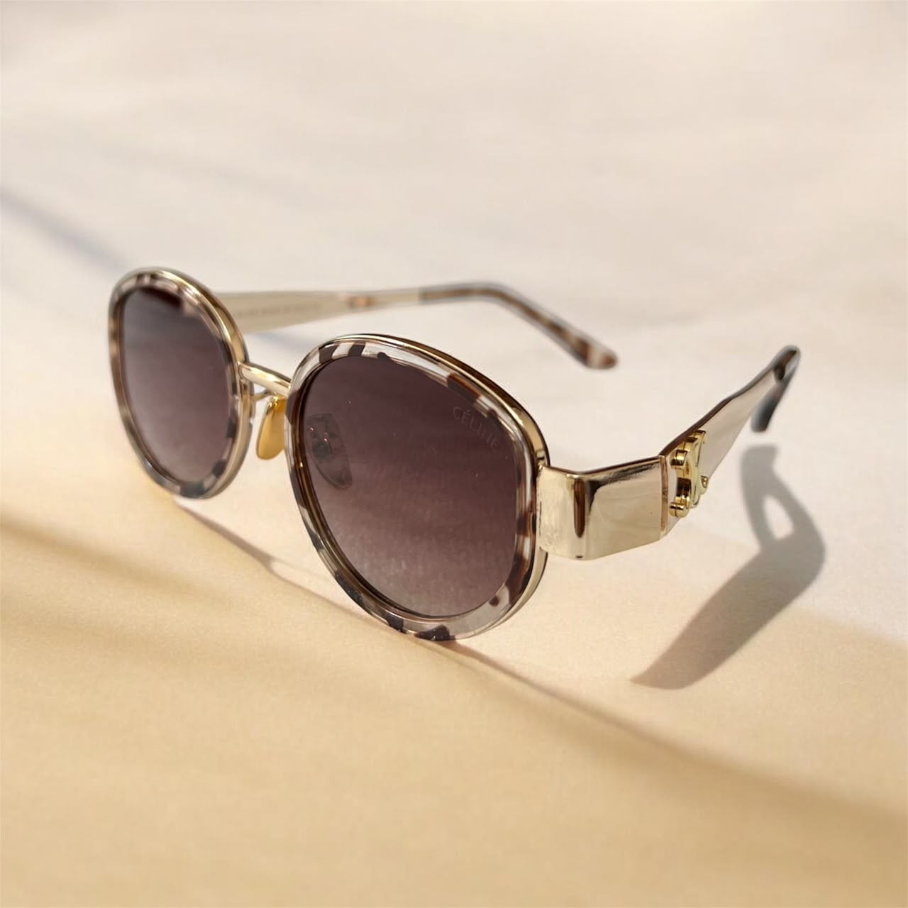 Lunettes de Soleil Rondes Monture Écaille & Dorée
